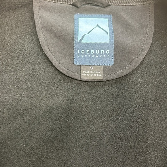 Iceburg Women’s Wind/Water‎ Resistant Vest Size Small Black EUC Lined Pockets - Picture 9 of 9